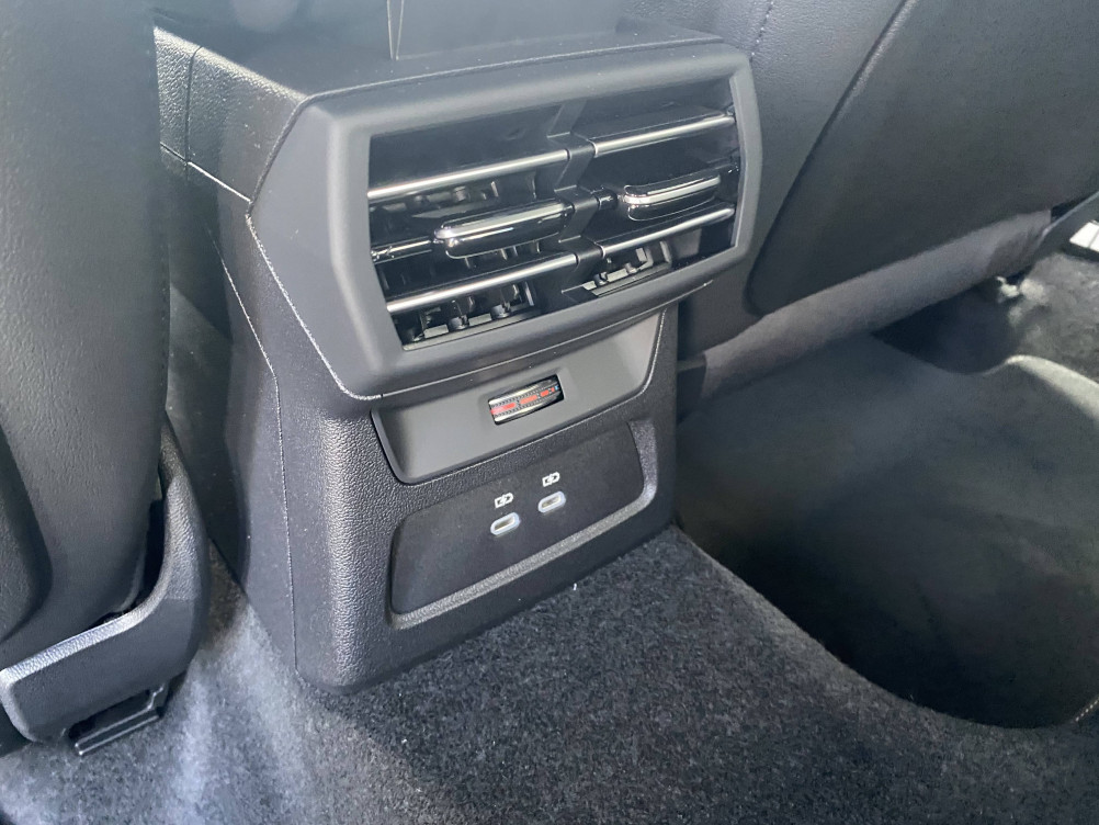 Acheter Audi A3 A3 Berline 35 TFSI Mild Hybrid 150 S tronic 7 S line 4p neuf dans les concessions du Groupe Faurie