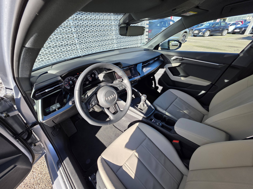 Acheter Audi A3 Sportback A3 Sportback 35 TFSI 150 Design Luxe 5p occasion dans les concessions du Groupe Faurie