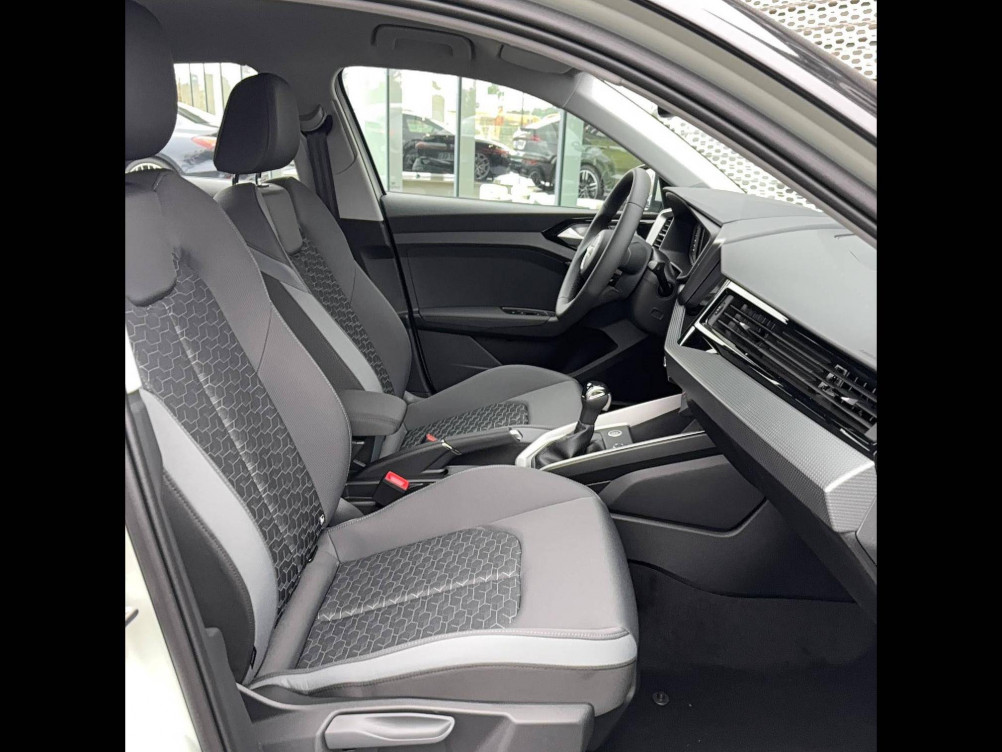 Acheter Audi A1 Sportback A1 Sportback 30 TFSI 116 ch S tronic 7 Design 5p neuf dans les concessions du Groupe Faurie