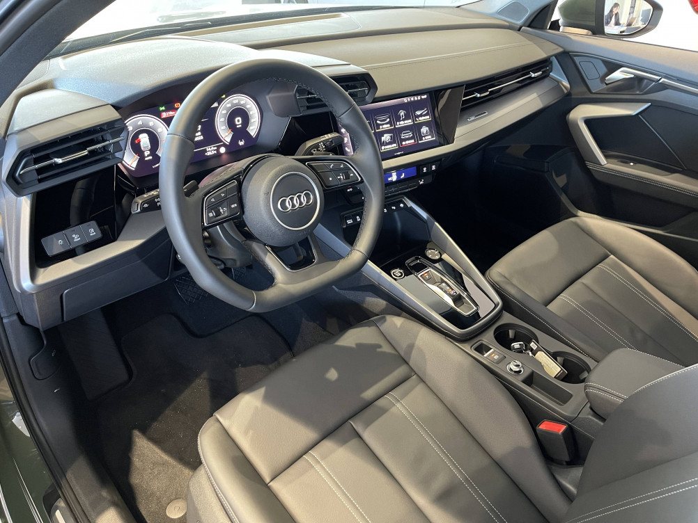 Acheter Audi A3 A3 Allstreet 35 TFSI Mild Hybrid 150 S tronic 7 Avus 5p neuf dans les concessions du Groupe Faurie