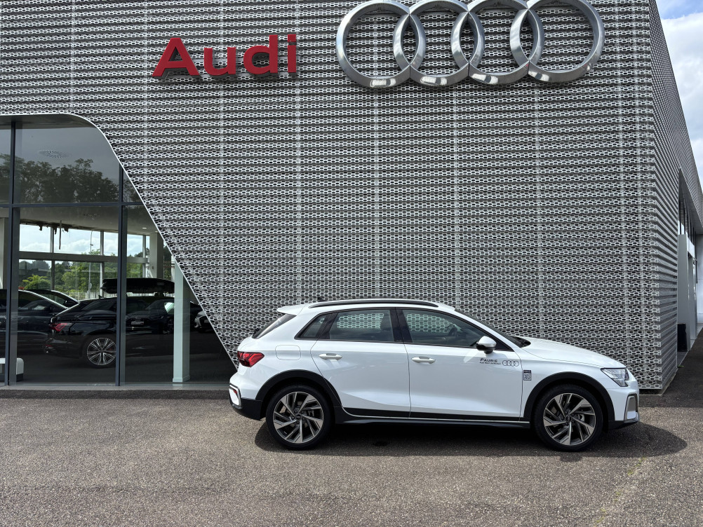 Acheter Audi A3 A3 Allstreet 35 TFSI Mild Hybrid 150 S tronic 7 Avus 5p neuf dans les concessions du Groupe Faurie