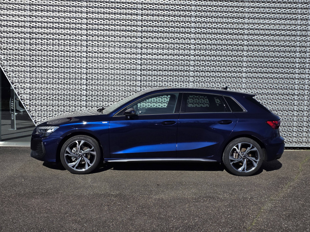 Acheter Audi A3 Sportback A3 Sportback TFSI Mild Hybrid 150 S tronic 7 S line 5p occasion dans les concessions du Groupe Faurie
