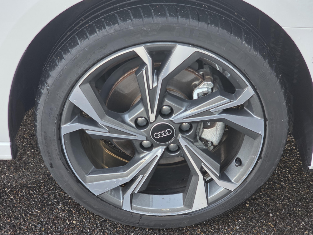 Acheter Audi A3 A3 Berline 35 TFSI Mild Hybrid 150 S tronic 7 S Line 4p occasion dans les concessions du Groupe Faurie