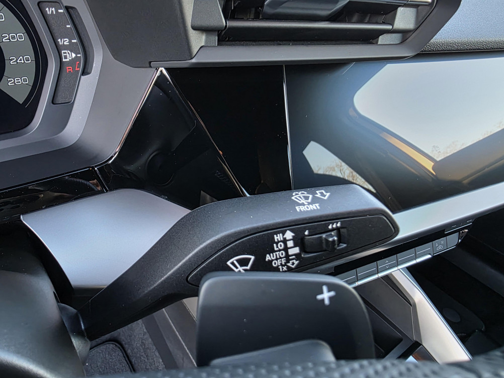 Acheter Audi A3 A3 Berline 35 TFSI Mild Hybrid 150 S tronic 7 S Line 4p occasion dans les concessions du Groupe Faurie