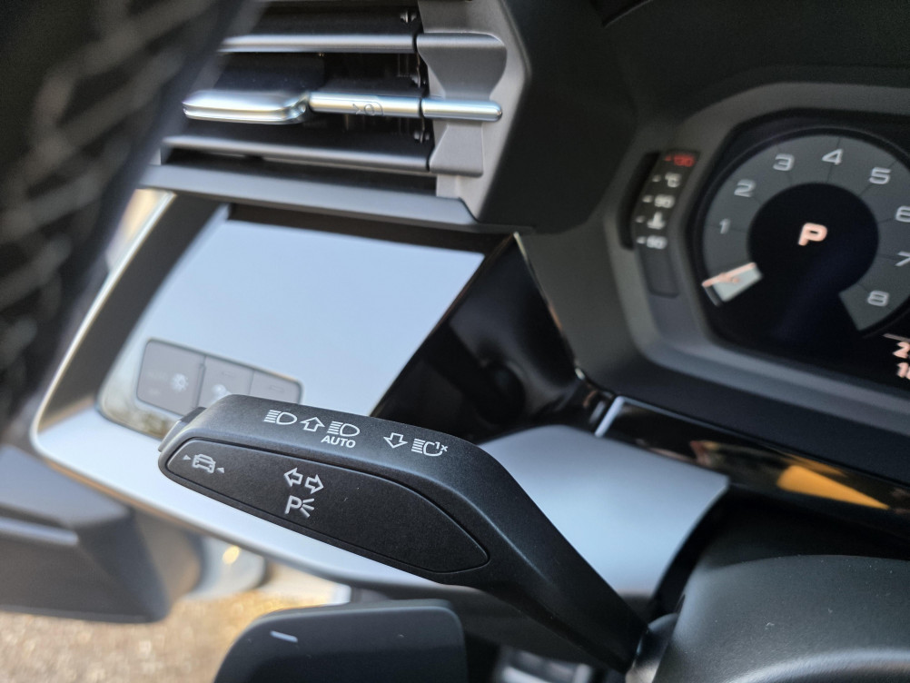 Acheter Audi A3 A3 Berline 35 TFSI Mild Hybrid 150 S tronic 7 S Line 4p occasion dans les concessions du Groupe Faurie