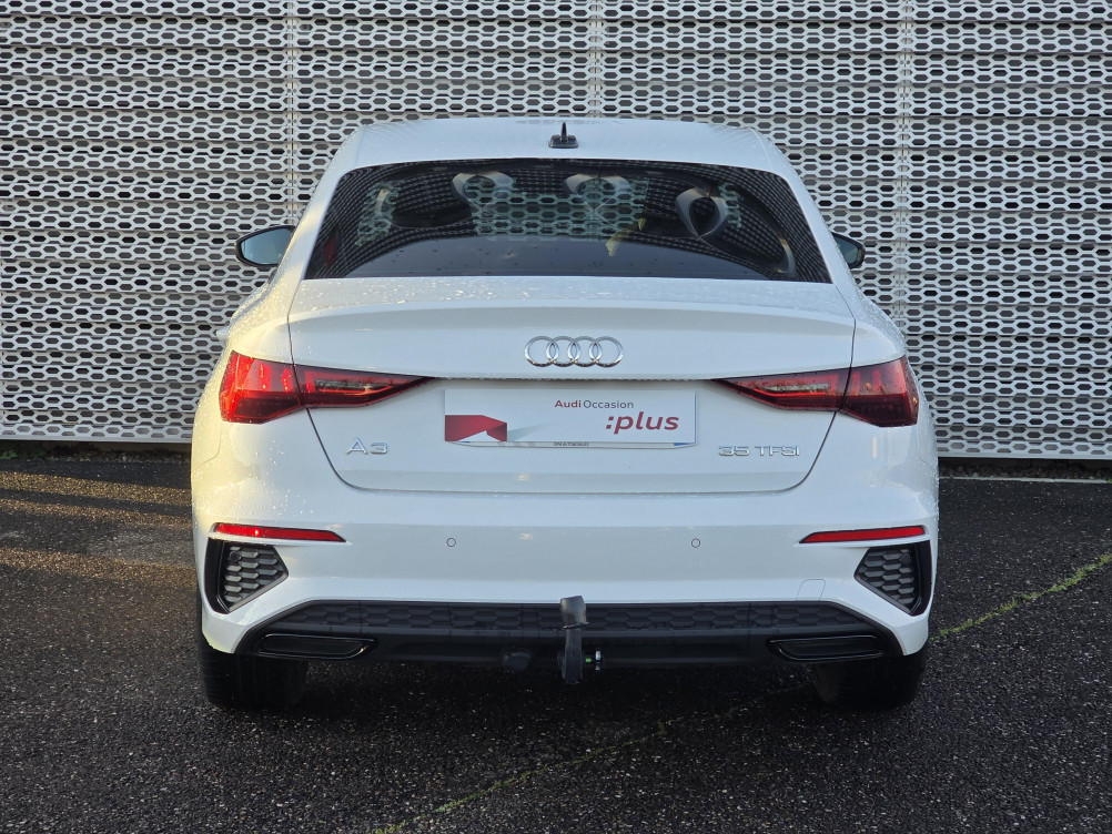 Acheter Audi A3 A3 Berline 35 TFSI Mild Hybrid 150 S tronic 7 S Line 4p occasion dans les concessions du Groupe Faurie