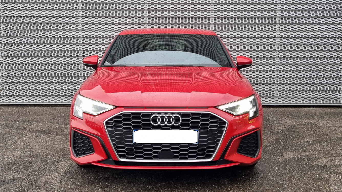 Acheter Audi A3 Sportback A3 Sportback 40 TFSIe 204 S tronic 6 S Line 5p occasion dans les concessions du Groupe Faurie