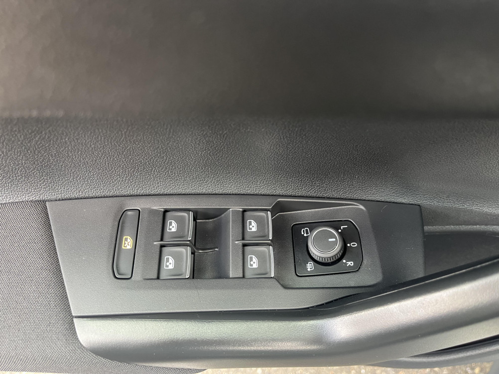 Acheter Volkswagen Polo Polo 1.0 TSI 116 S&S DSG7 R-Line 5p occasion dans les concessions du Groupe Faurie