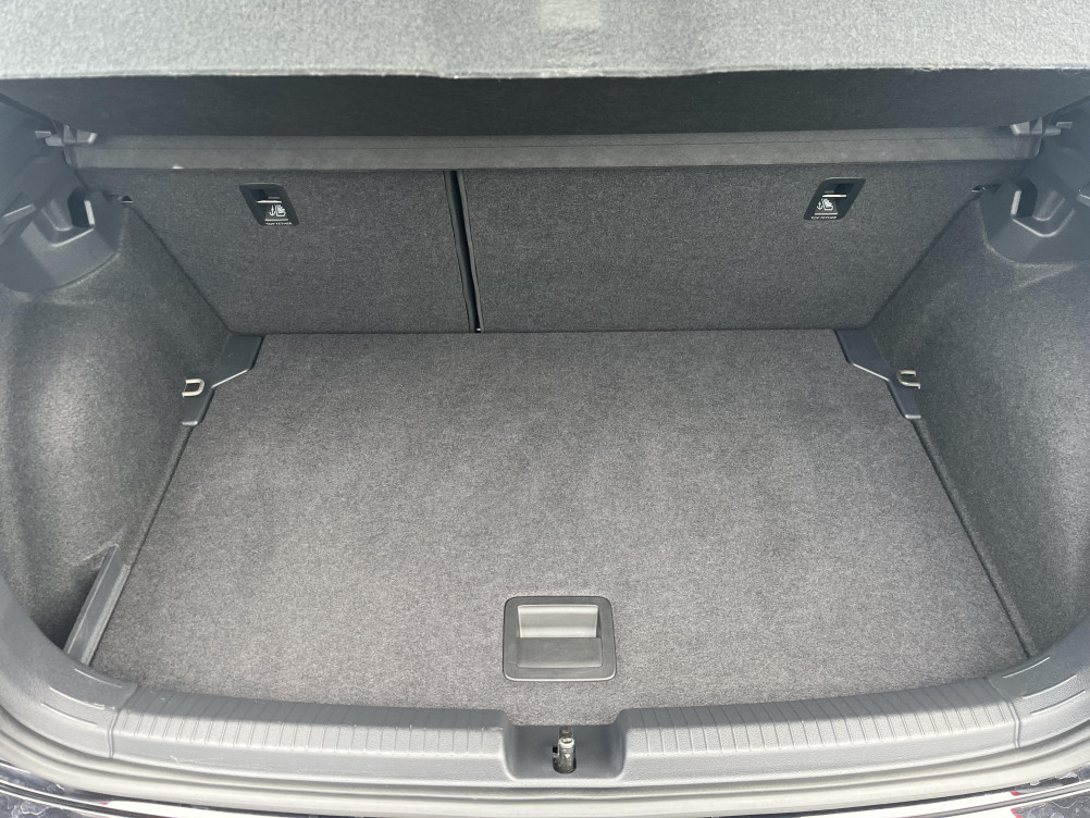 Acheter Volkswagen Polo Polo 1.0 TSI 116 S&S DSG7 R-Line 5p occasion dans les concessions du Groupe Faurie