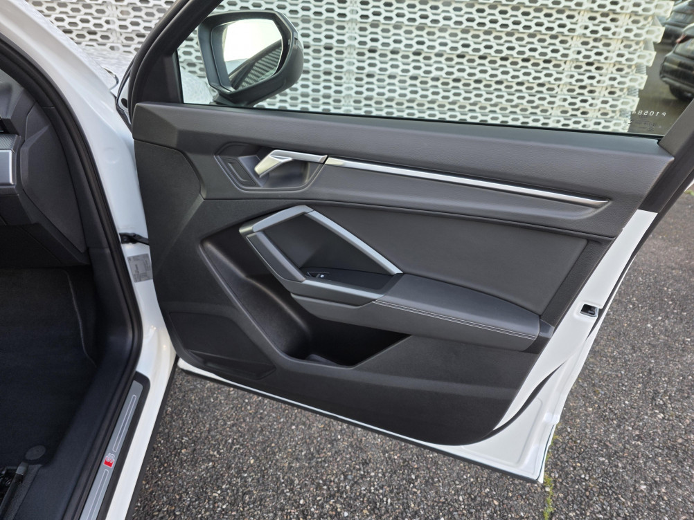 Acheter Audi Q3 Q3 35 TDI 150 ch S tronic 7 S line 5p occasion dans les concessions du Groupe Faurie