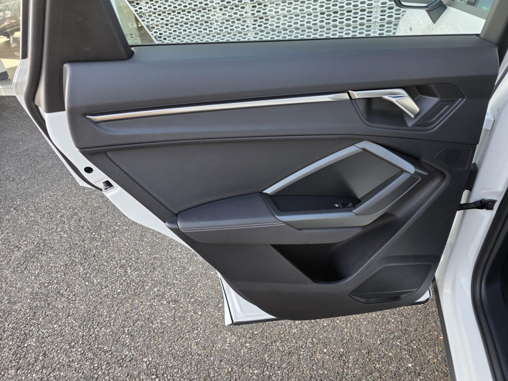 Acheter Audi Q3 Q3 35 TDI 150 ch S tronic 7 S line 5p occasion dans les concessions du Groupe Faurie