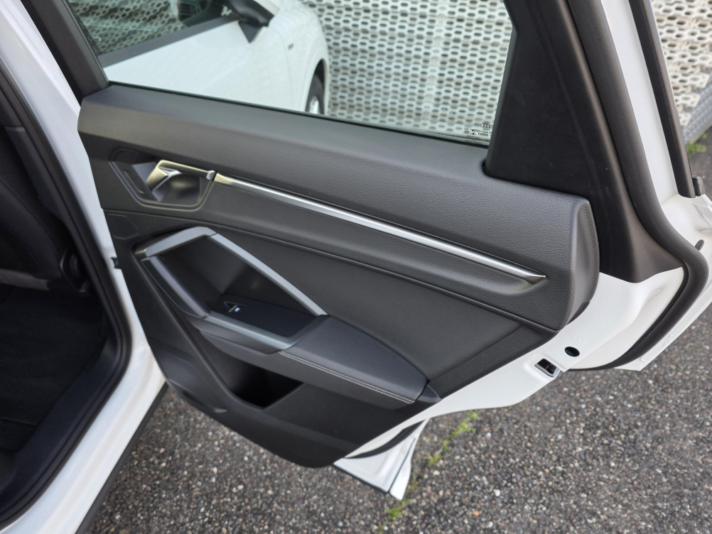 Acheter Audi Q3 Q3 35 TDI 150 ch S tronic 7 S line 5p occasion dans les concessions du Groupe Faurie