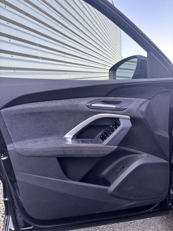 Acheter Audi Q5 Q5 TFSI 204 ch Hybride S tronic 7 Quattro S line 5p neuf dans les concessions du Groupe Faurie