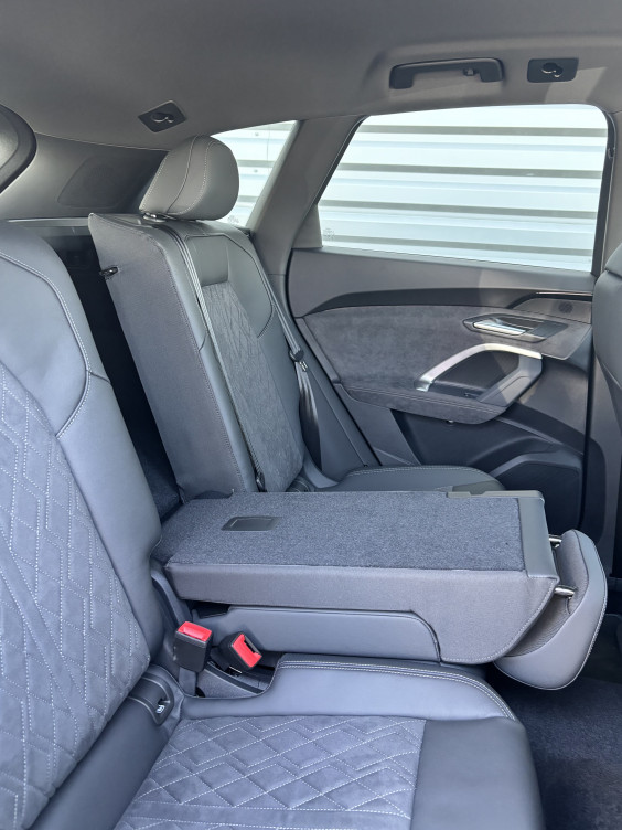 Acheter Audi Q5 Q5 TFSI 204 ch Hybride S tronic 7 Quattro S line 5p neuf dans les concessions du Groupe Faurie