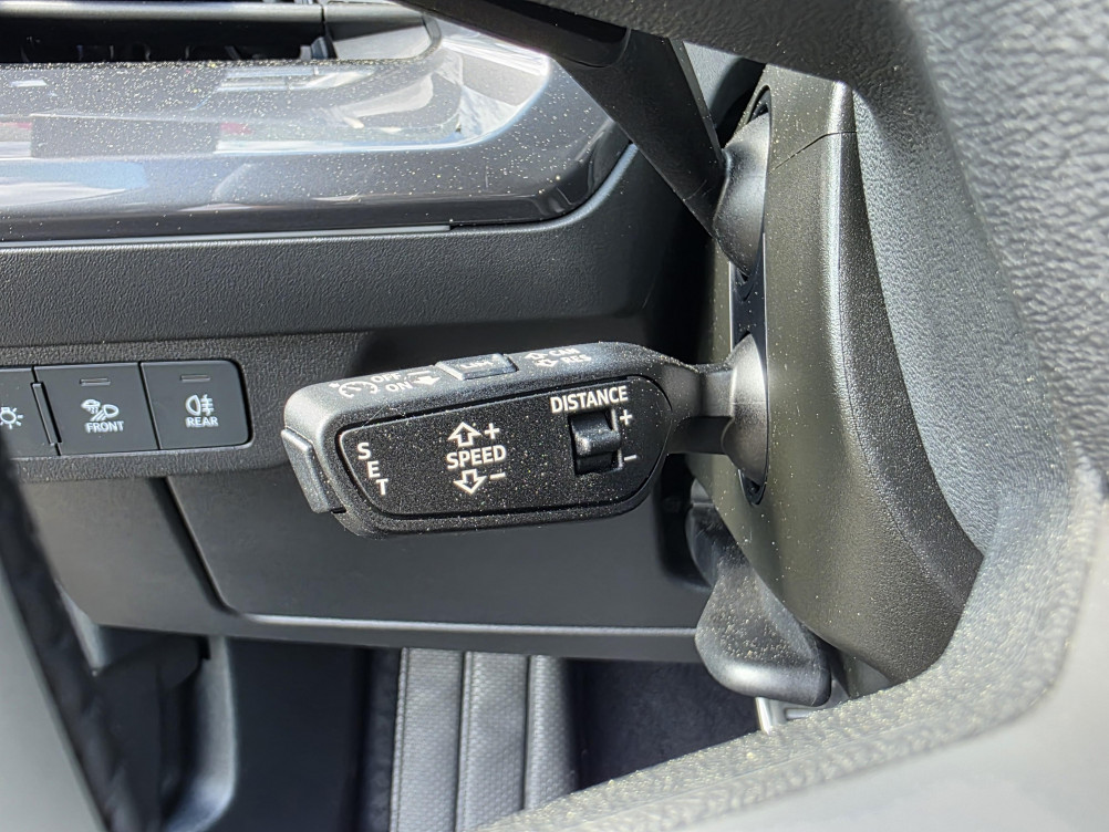 Acheter Audi Q4 Q4 e-tron 40 204 ch 82 kW S line 5p occasion dans les concessions du Groupe Faurie