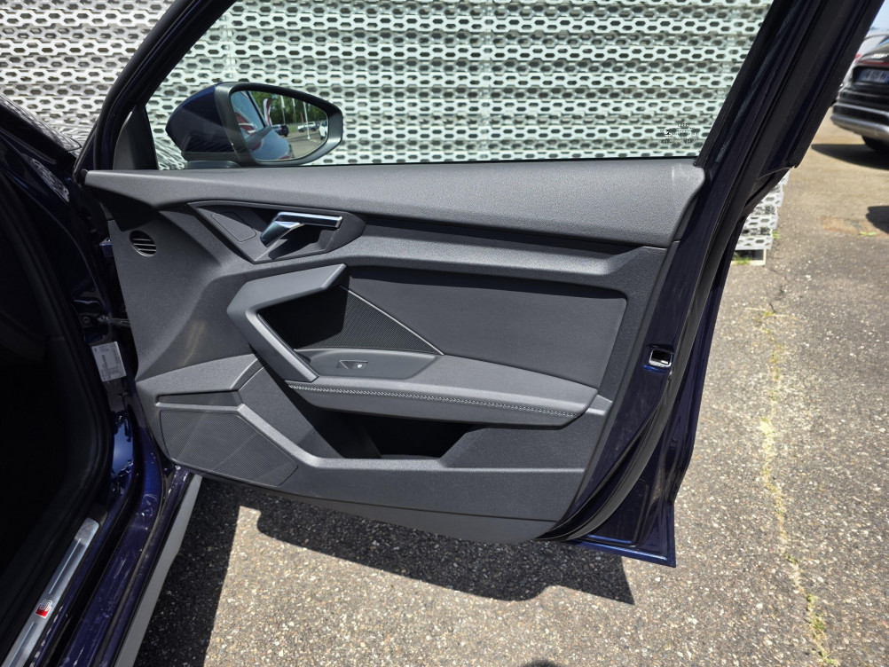 Acheter Audi A3 Sportback A3 Sportback TDI 150 S tronic 7 S line 5p occasion dans les concessions du Groupe Faurie