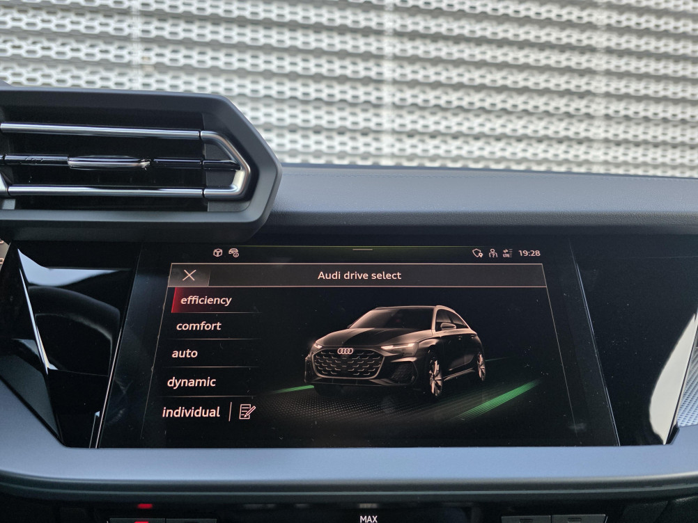 Acheter Audi A3 Sportback A3 Sportback TDI 150 S tronic 7 S line 5p occasion dans les concessions du Groupe Faurie
