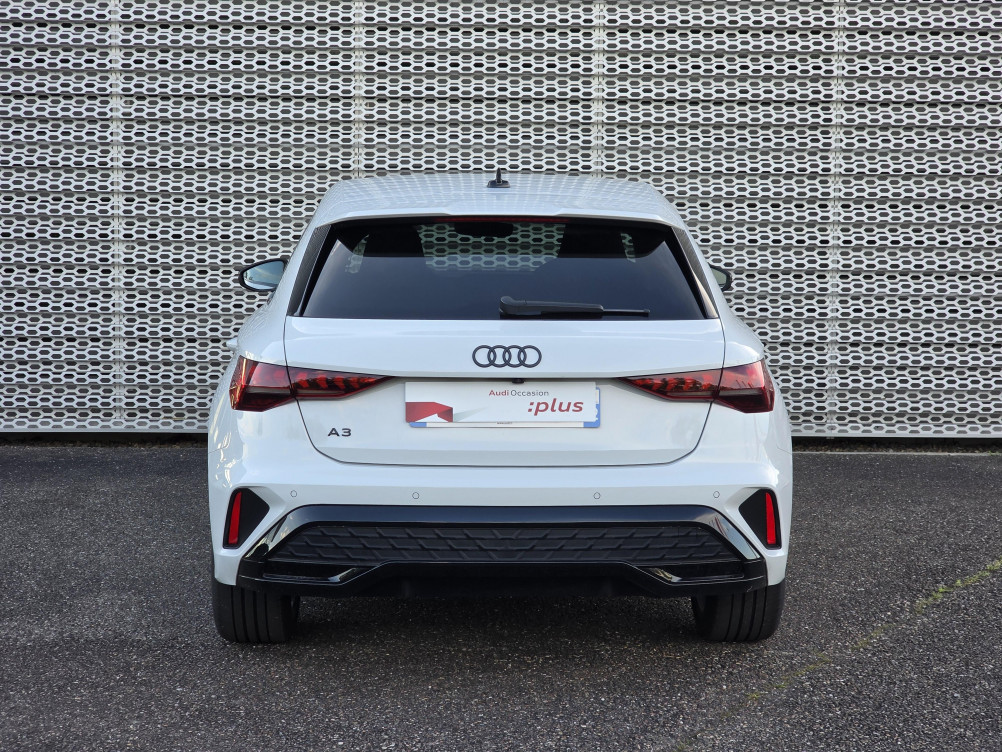 Acheter Audi A3 Sportback A3 Sportback TDI 150 S tronic 7 S line 5p occasion dans les concessions du Groupe Faurie