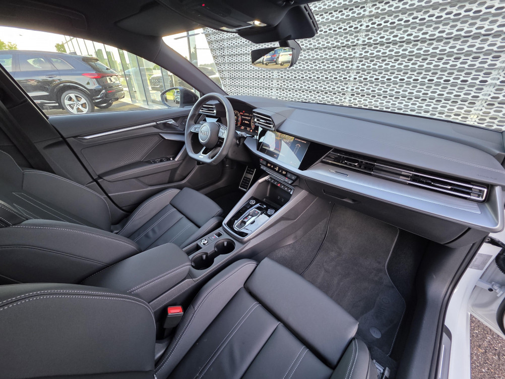 Acheter Audi A3 Sportback A3 Sportback TDI 150 S tronic 7 S line 5p occasion dans les concessions du Groupe Faurie