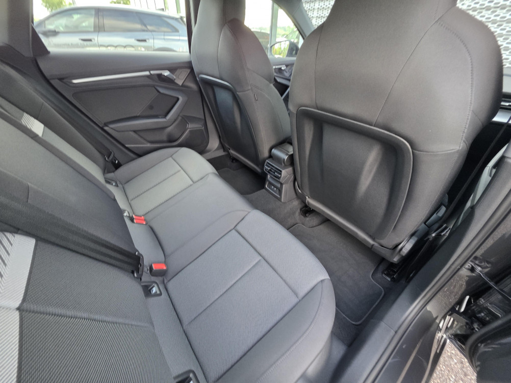 Acheter Audi A3 Sportback A3 Sportback 35 TFSI Mild Hybrid 150 S tronic 7 Design 5p occasion dans les concessions du Groupe Faurie