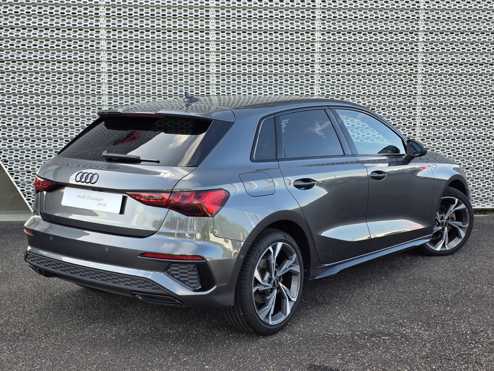Acheter Audi A3 Sportback A3 Sportback 35 TFSI Mild Hybrid 150 S tronic 7 S Line 5p occasion dans les concessions du Groupe Faurie