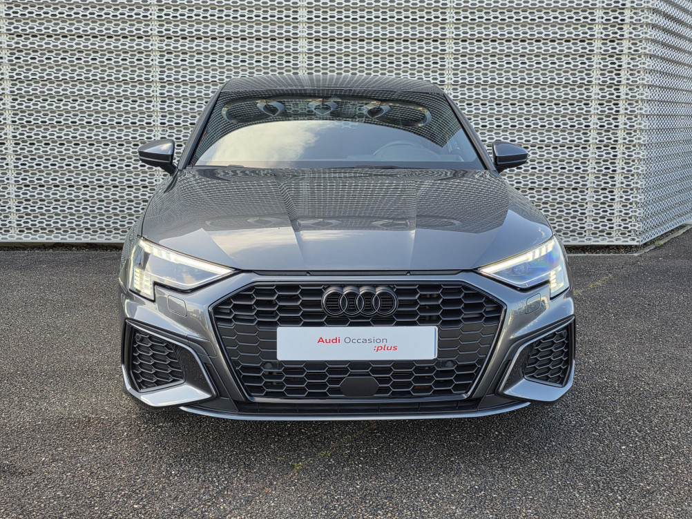 Acheter Audi A3 Sportback A3 Sportback 35 TFSI Mild Hybrid 150 S tronic 7 S Line 5p occasion dans les concessions du Groupe Faurie