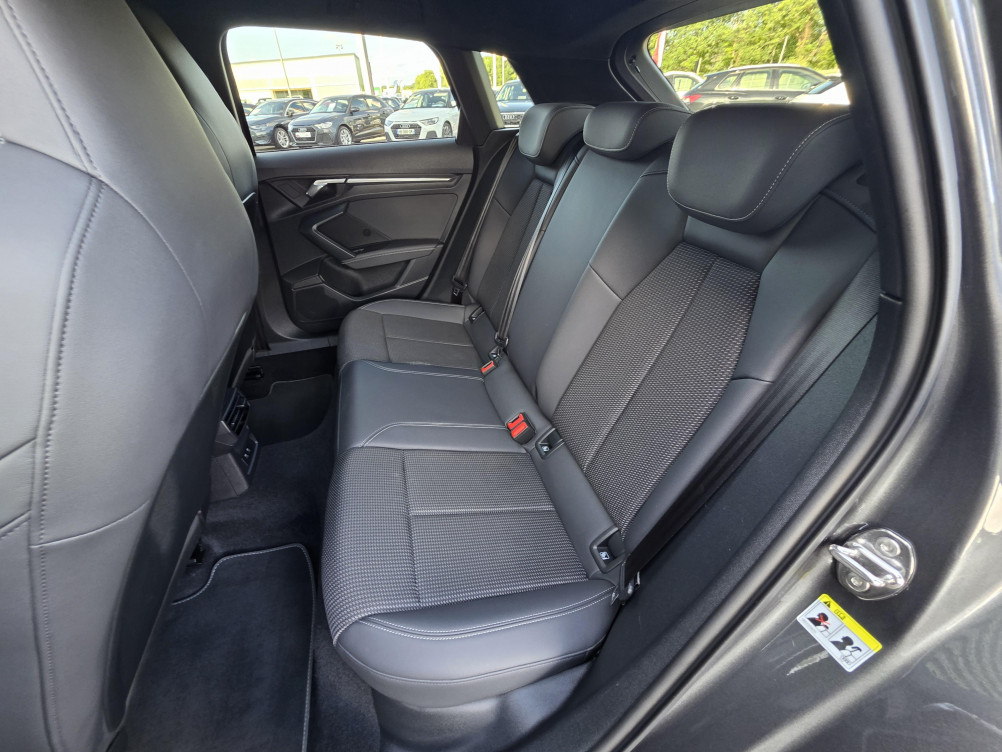 Acheter Audi A3 Sportback A3 Sportback 35 TFSI Mild Hybrid 150 S tronic 7 S Line 5p occasion dans les concessions du Groupe Faurie