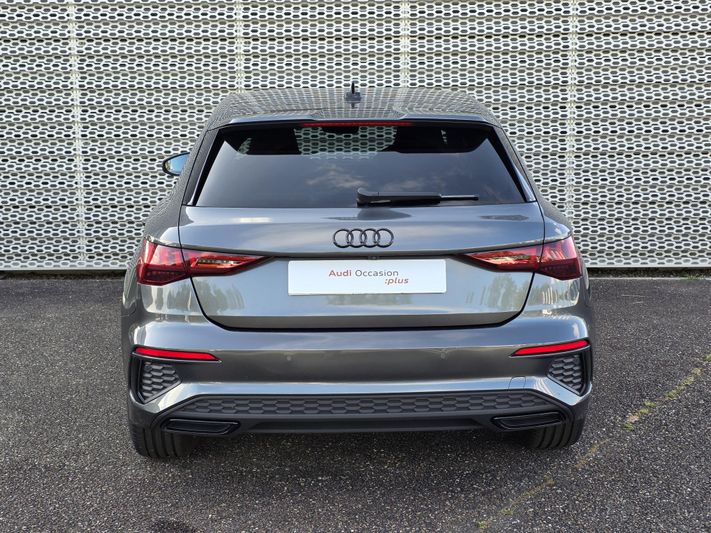Acheter Audi A3 Sportback A3 Sportback 35 TFSI Mild Hybrid 150 S tronic 7 S Line 5p occasion dans les concessions du Groupe Faurie