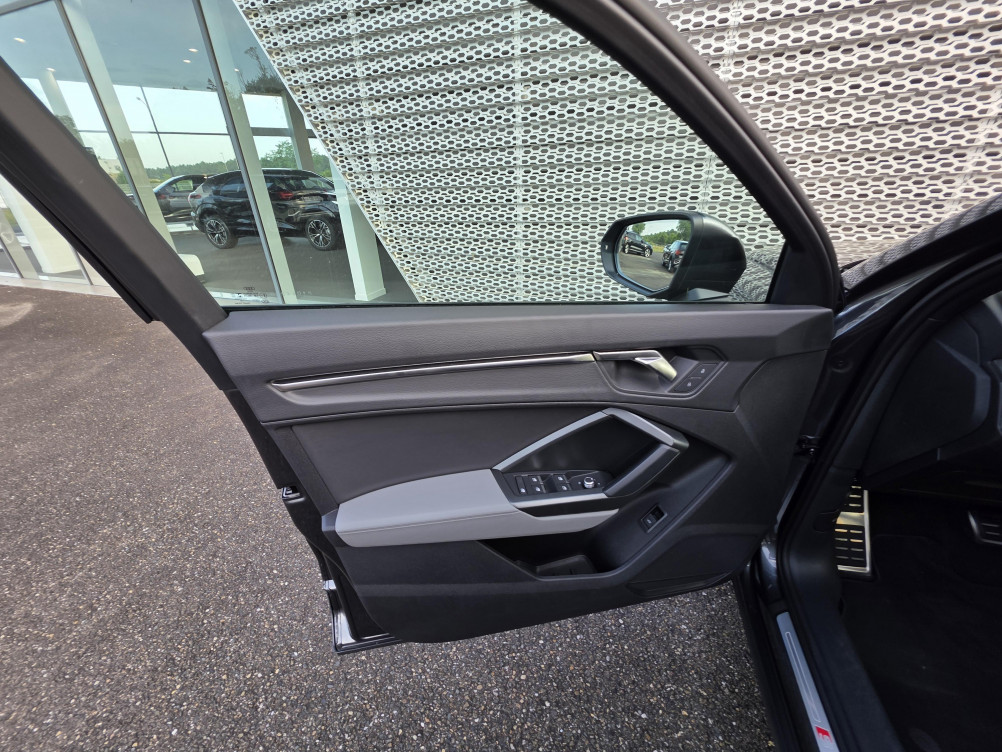 Acheter Audi Q3 Q3 35 TDI 150 ch S tronic 7 S line 5p occasion dans les concessions du Groupe Faurie