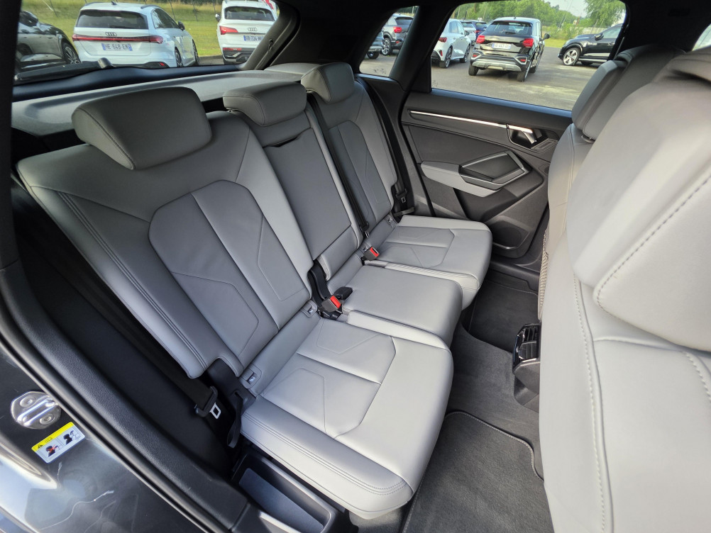Acheter Audi Q3 Q3 35 TDI 150 ch S tronic 7 S line 5p occasion dans les concessions du Groupe Faurie