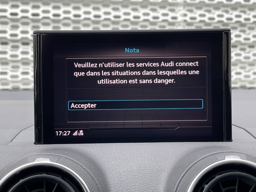 Acheter Audi Q2 Q2 30 TDI 116 S tronic 7 Business line 5p occasion dans les concessions du Groupe Faurie