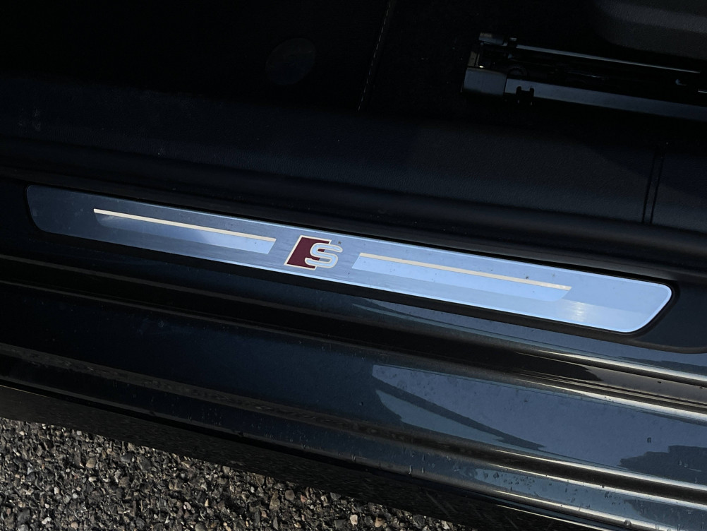 Acheter Audi A3 A3 Sportback 40 TFSIe 204 S tronic 6 S Line 5p neuf dans les concessions du Groupe Faurie