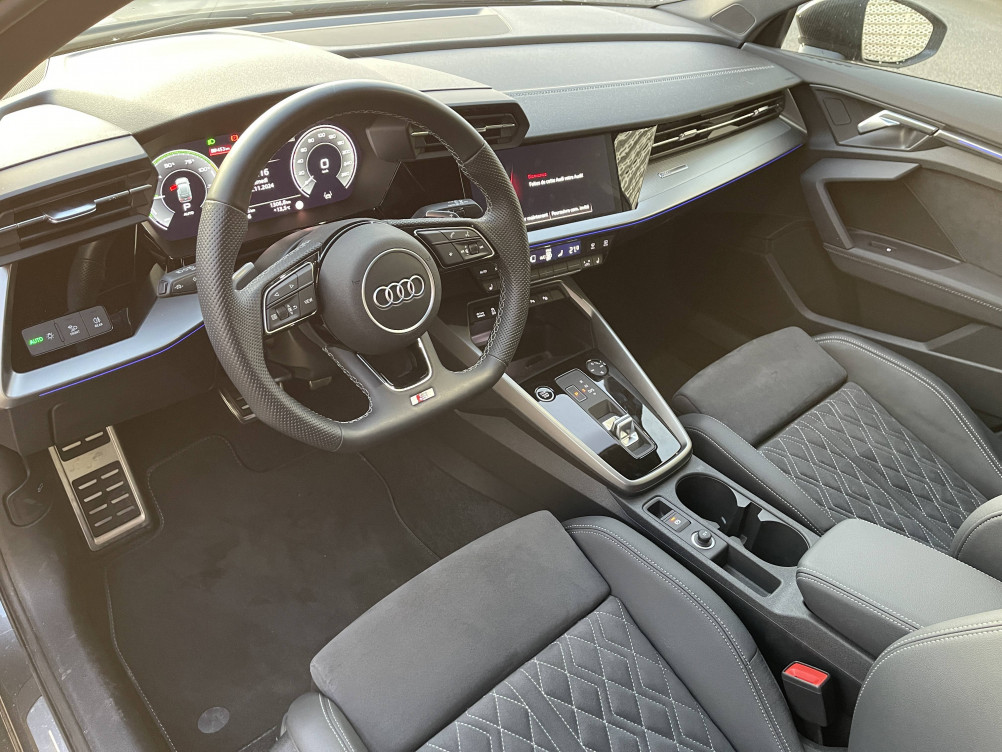 Acheter Audi A3 A3 Sportback 40 TFSIe 204 S tronic 6 S Line 5p neuf dans les concessions du Groupe Faurie