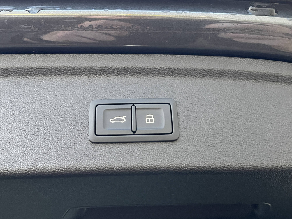Acheter Audi A3 A3 Sportback 40 TFSIe 204 S tronic 6 S Line 5p neuf dans les concessions du Groupe Faurie