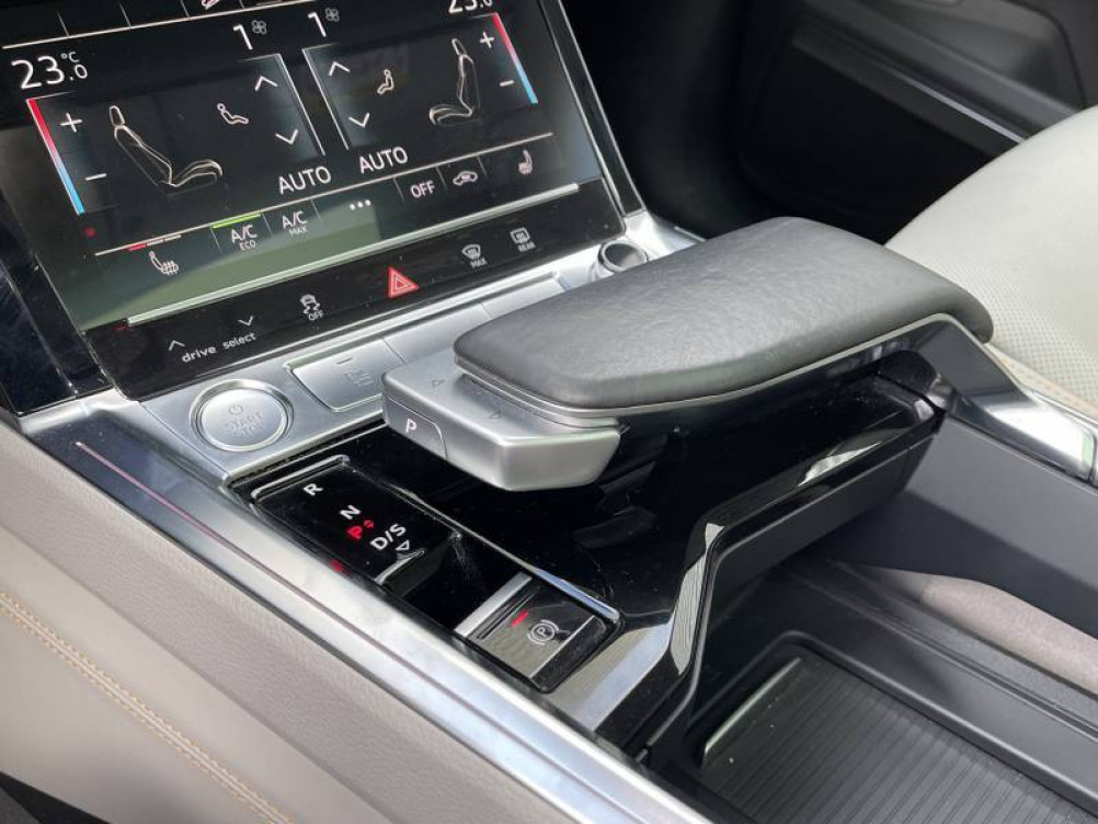Acheter Audi E-Tron e-tron Sportback 55 quattro 408 ch Avus Extended 5p occasion dans les concessions du Groupe Faurie
