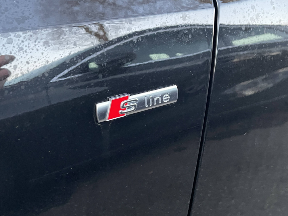 Acheter Audi A4 A4 Avant 35 TDI 163 S tronic 7 S line 5p occasion dans les concessions du Groupe Faurie