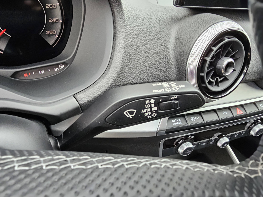 Acheter Audi Q2 Q2 35 TDI 150 S tronic 7 S line 5p occasion dans les concessions du Groupe Faurie