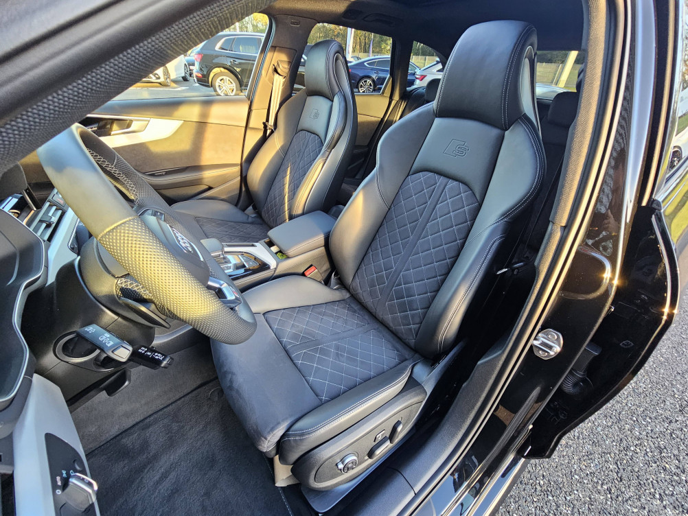 Acheter Audi A4 A4 Avant 40 TDI 204 S tronic 7 Competition 5p occasion dans les concessions du Groupe Faurie