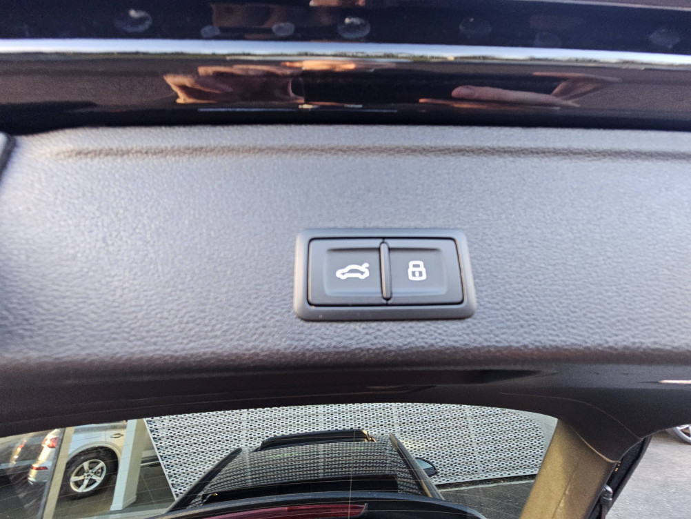 Acheter Audi A4 A4 Avant 40 TDI 204 S tronic 7 Competition 5p occasion dans les concessions du Groupe Faurie