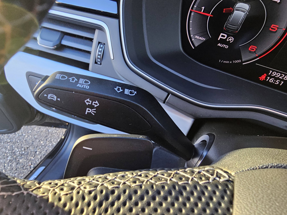 Acheter Audi A4 A4 Avant 40 TDI 204 S tronic 7 Competition 5p occasion dans les concessions du Groupe Faurie