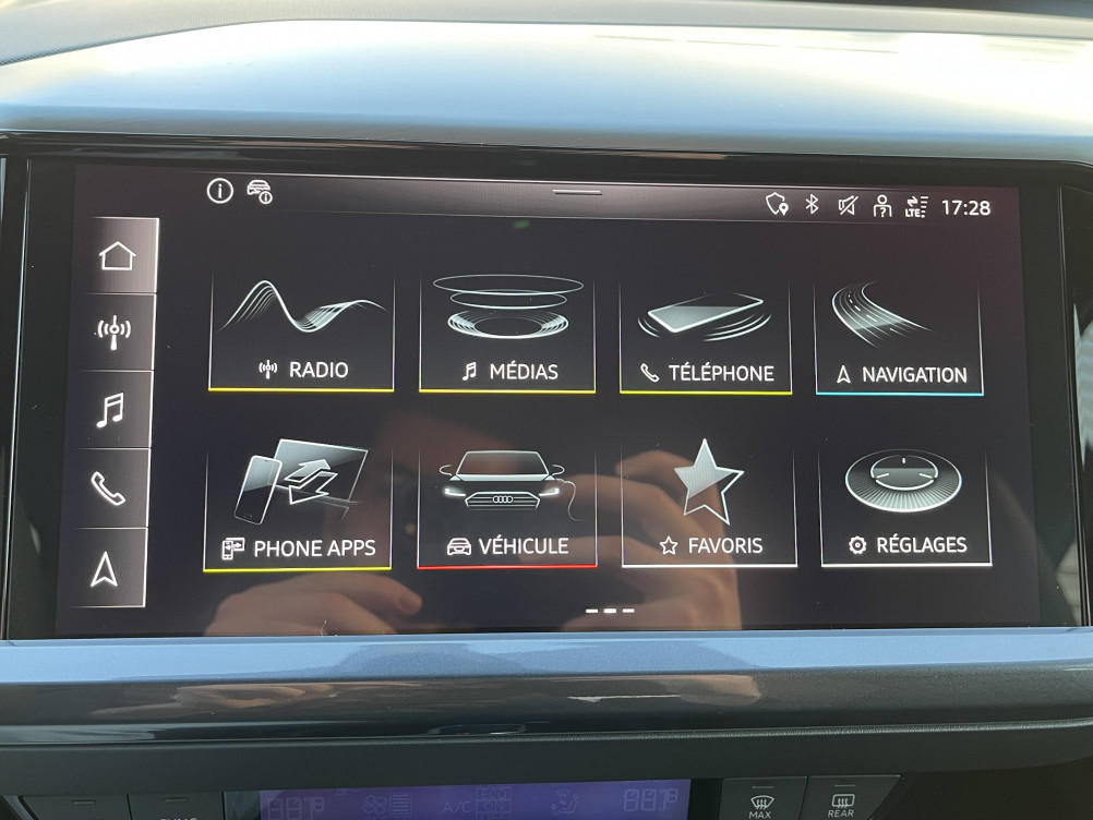 Acheter Audi Q4 Q4 e-tron 45 285 ch 82 kWh  5p neuf dans les concessions du Groupe Faurie