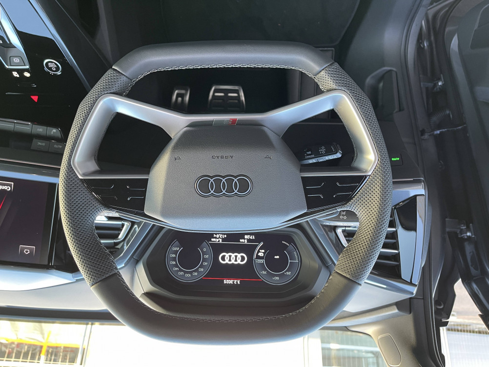 Acheter Audi Q4 Q4 e-tron 45 285 ch 82 kWh  5p neuf dans les concessions du Groupe Faurie