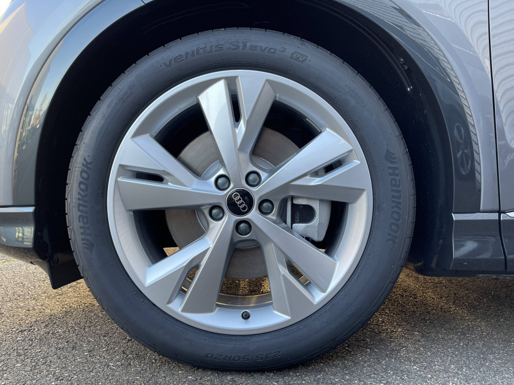 Acheter Audi Q4 Q4 e-tron 45 285 ch 82 kWh  5p neuf dans les concessions du Groupe Faurie