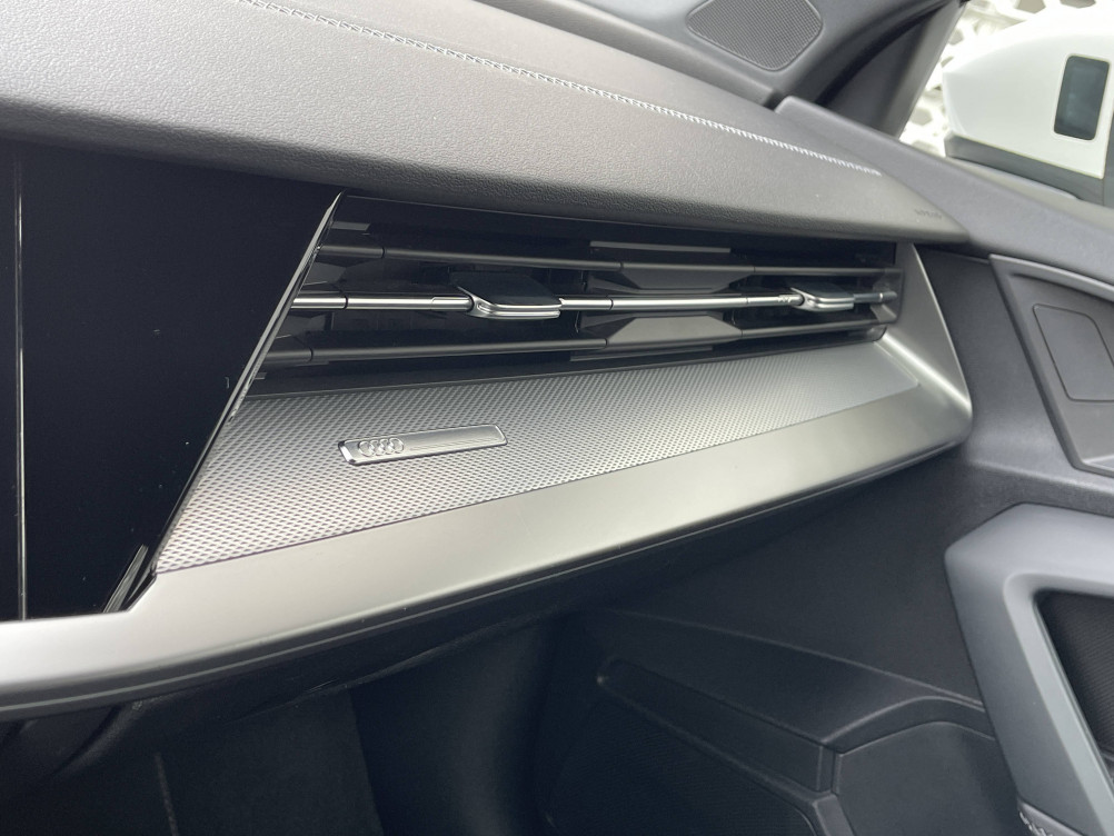 Acheter Audi A3 A3 Sportback 40 TFSIe 204 S tronic 6 S Line 5p occasion dans les concessions du Groupe Faurie