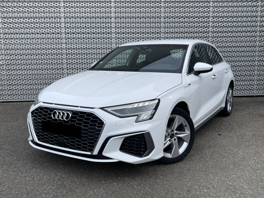 Acheter Audi A3 A3 Sportback 40 TFSIe 204 S tronic 6 S Line 5p occasion dans les concessions du Groupe Faurie