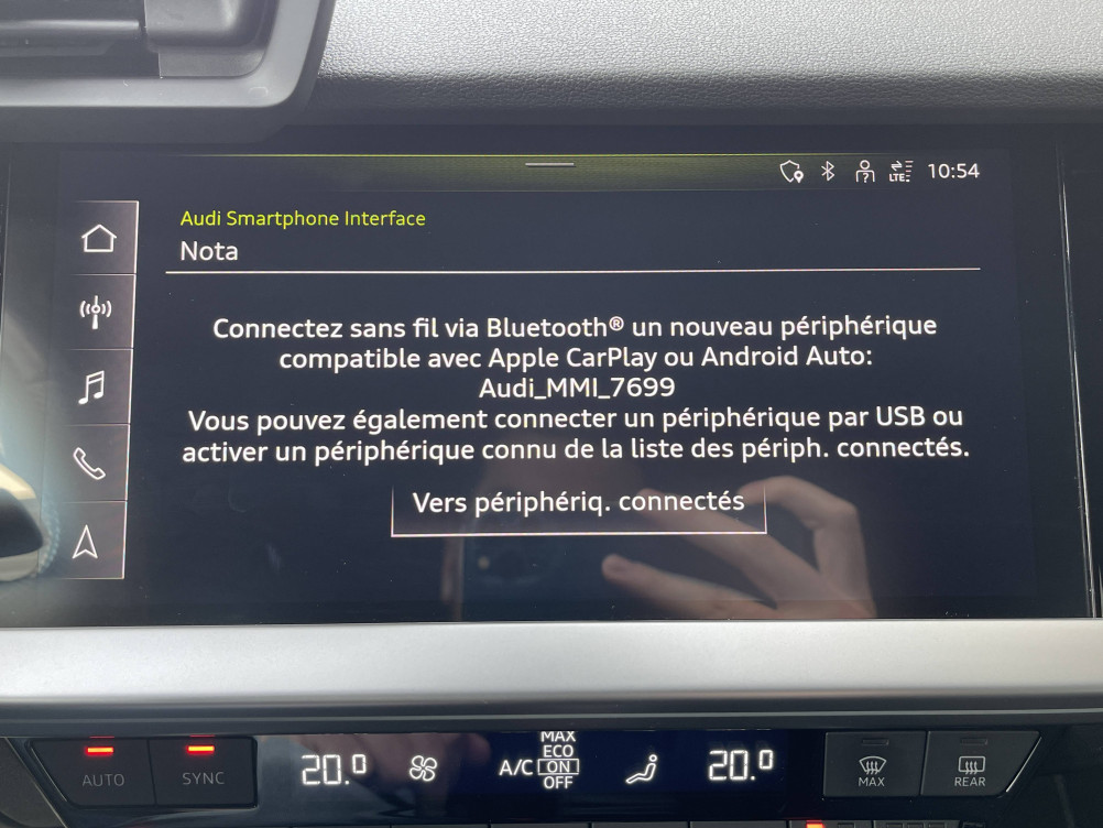 Acheter Audi A3 A3 Sportback 40 TFSIe 204 S tronic 6 S Line 5p occasion dans les concessions du Groupe Faurie
