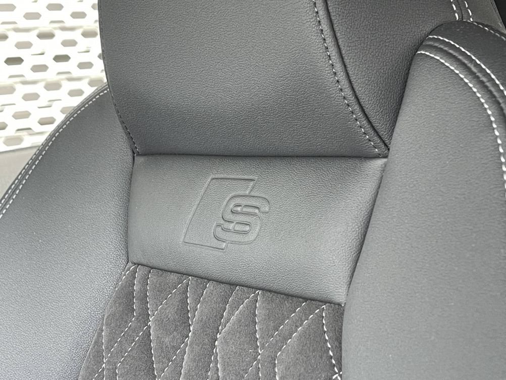 Acheter Audi A3 A3 Sportback 40 TFSIe 204 S tronic 6 S Line 5p occasion dans les concessions du Groupe Faurie