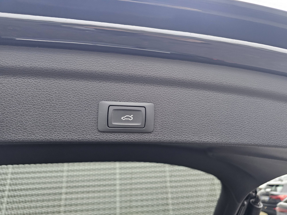 Acheter Audi Q3 Q3 Sportback 35 TDI 150 ch S tronic 7 S line 5p occasion dans les concessions du Groupe Faurie