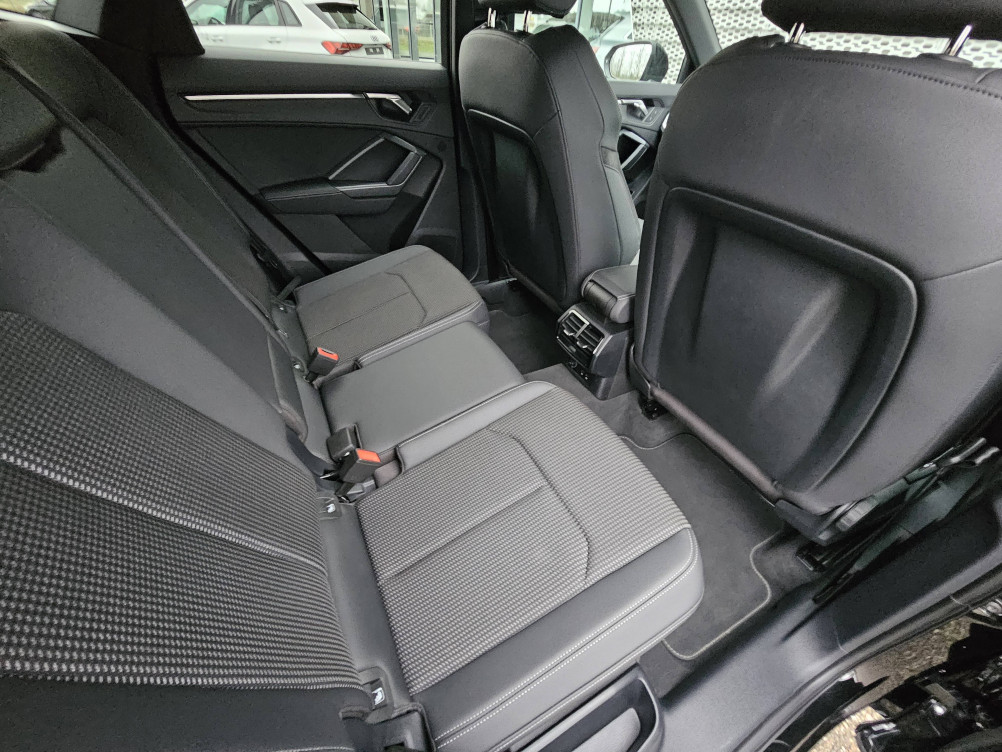Acheter Audi Q3 Q3 Sportback 35 TDI 150 ch S tronic 7 S line 5p occasion dans les concessions du Groupe Faurie