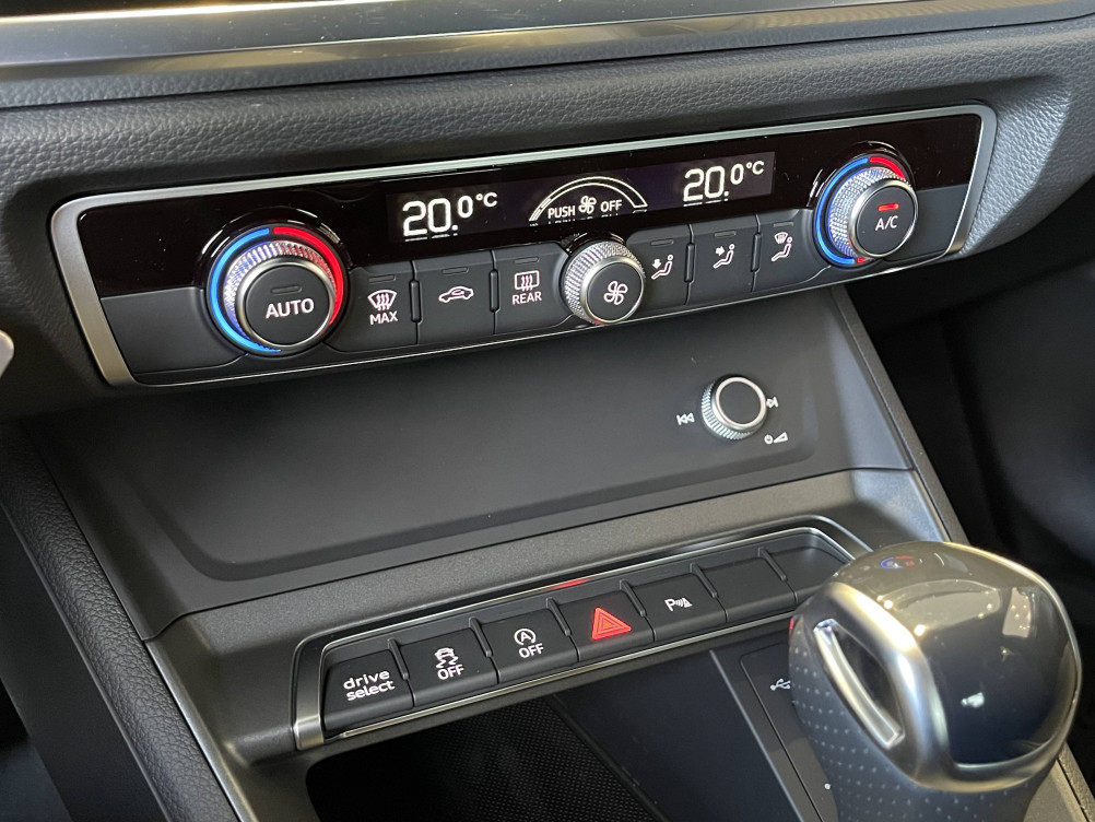 Acheter Audi Q3 Q3 35 TFSI 150 ch S tronic 7 S line 5p neuf dans les concessions du Groupe Faurie